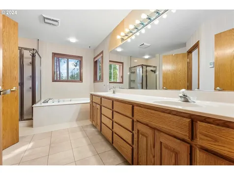 590 SW Ruby Court Mcminnville OR 97128