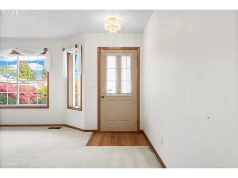 590 SW Ruby Court Mcminnville OR 97128