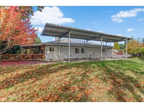 590 SW Ruby Court Mcminnville OR 97128