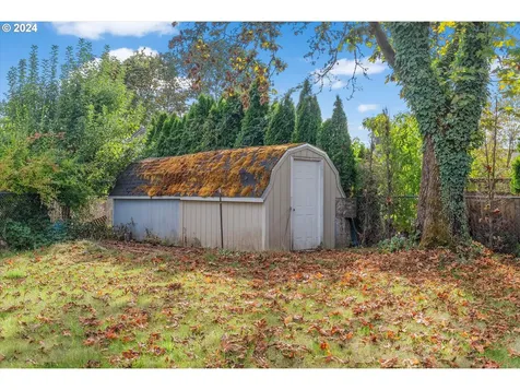 590 SW Ruby Court Mcminnville OR 97128