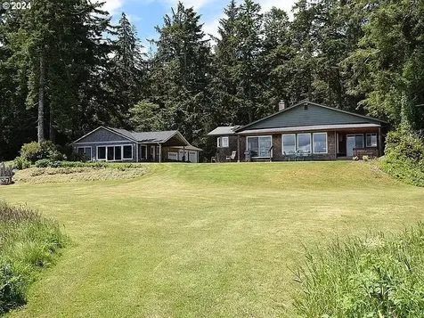 24424 Sandridge Road Ocean Park WA 98640