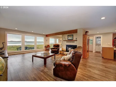 24424 Sandridge Road Ocean Park WA 98640