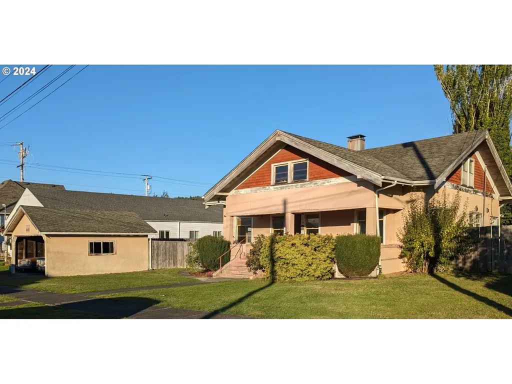 150 N Dean Street Coquille OR 97423