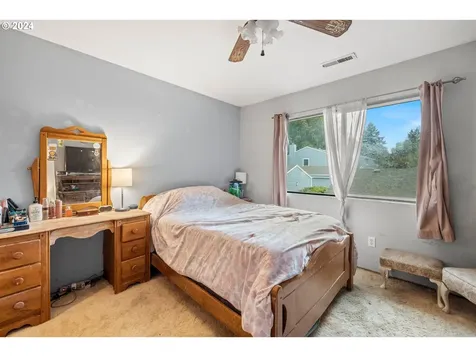 10630 SW Del Monte Drive Portland OR 97224