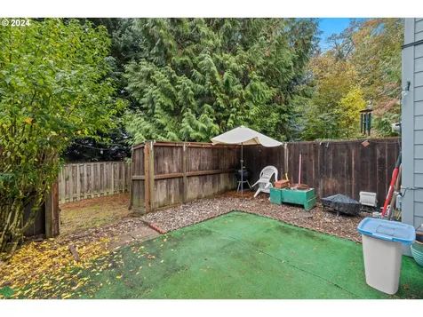 10630 SW Del Monte Drive Portland OR 97224