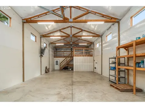 15620 NE Eilers Road Aurora OR 97002