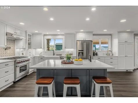 15620 NE Eilers Road Aurora OR 97002
