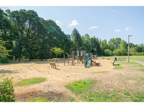 4782 2nd Avenue Se Salem OR 97302