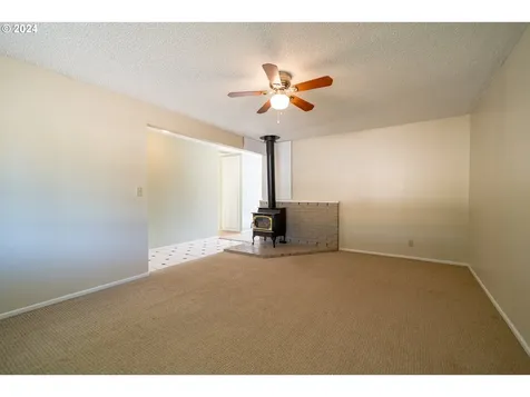 4782 2nd Avenue Se Salem OR 97302