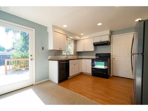 4782 2nd Avenue Se Salem OR 97302