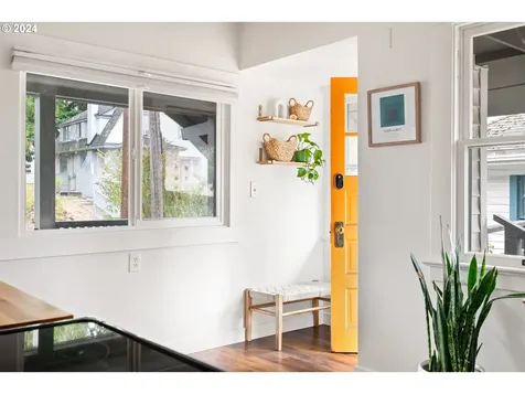 725 NE 52nd Avenue Portland OR 97213