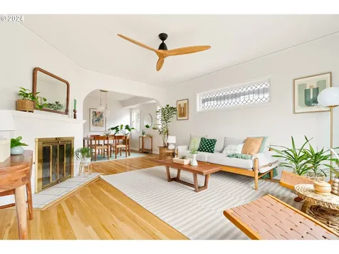 725 NE 52nd Avenue Portland OR 97213