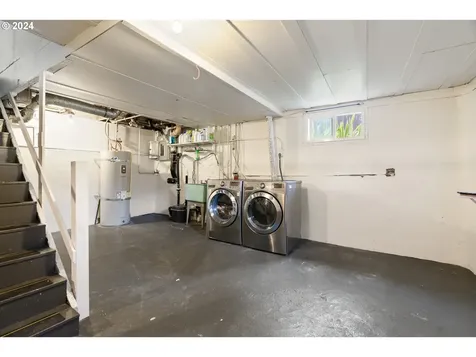725 NE 52nd Avenue Portland OR 97213