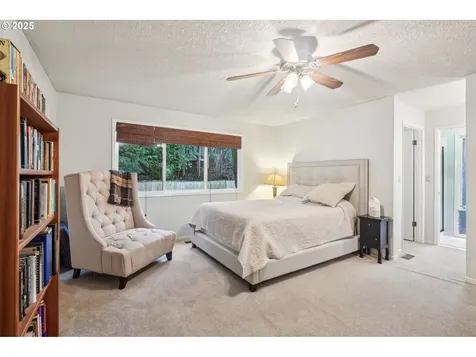 6760 SW Ventura Drive Portland OR 97223