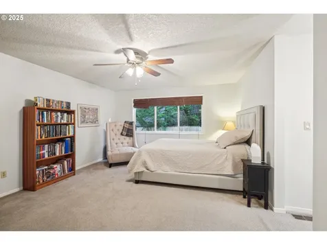 6760 SW Ventura Drive Portland OR 97223
