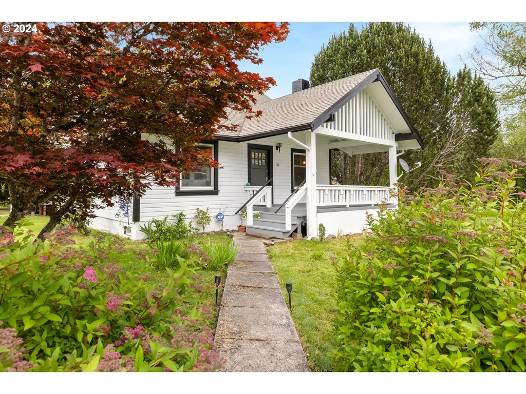140 SE Lamson Street Willamina OR 97396