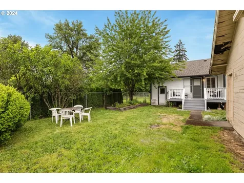 140 SE Lamson Street Willamina OR 97396