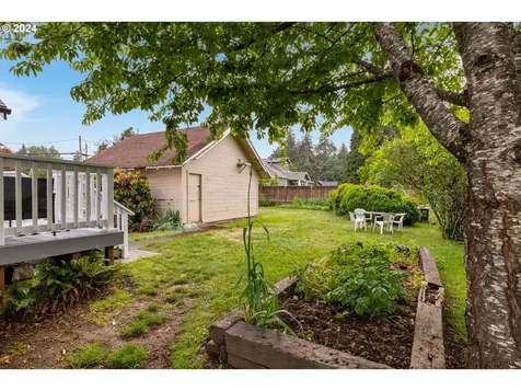 140 SE Lamson Street Willamina OR 97396