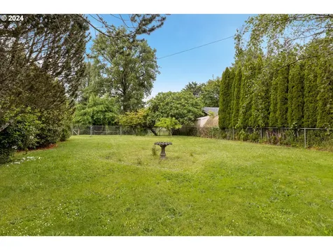 140 SE Lamson Street Willamina OR 97396