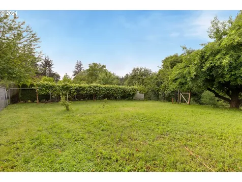 140 SE Lamson Street Willamina OR 97396