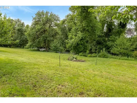 140 SE Lamson Street Willamina OR 97396