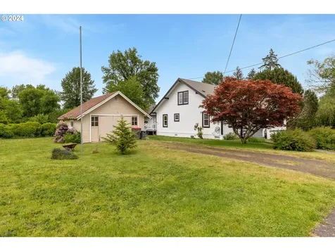 140 SE Lamson Street Willamina OR 97396