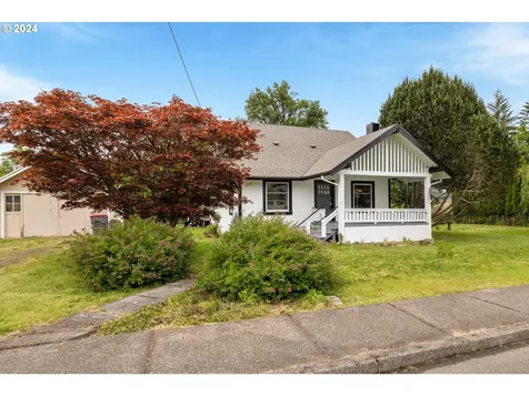 140 SE Lamson Street Willamina OR 97396