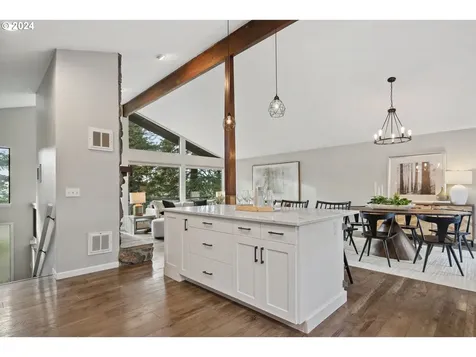 1112 SE 329th Avenue Washougal WA 98671