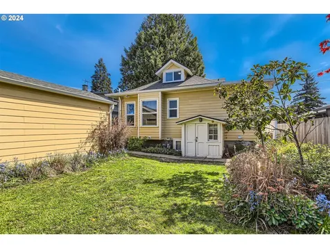 4025 Se 64th Avenue Portland OR 97206