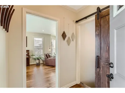4025 Se 64th Avenue Portland OR 97206