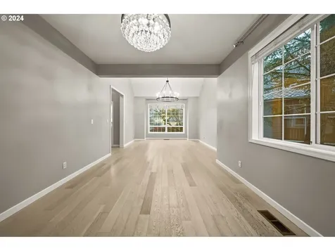 4694 Winthrop Court Lake Oswego OR 97035