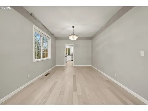 4694 Winthrop Court Lake Oswego OR 97035