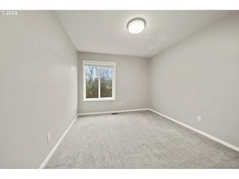 4694 Winthrop Court Lake Oswego OR 97035