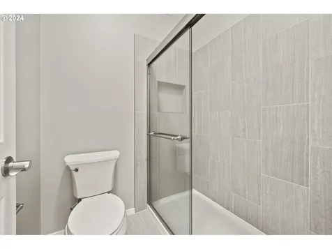4694 Winthrop Court Lake Oswego OR 97035