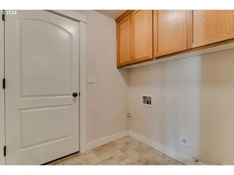 4032 Cherokee Drive Springfield OR 97478