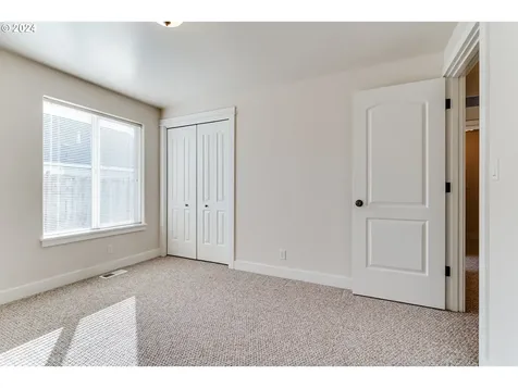 4032 Cherokee Drive Springfield OR 97478