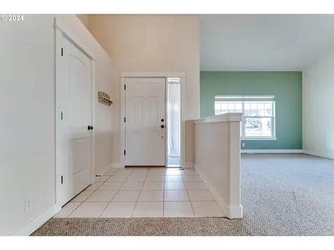4032 Cherokee Drive Springfield OR 97478