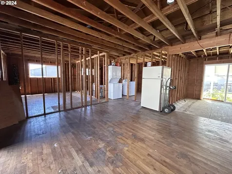 3100 Ne Johnson Street Roseburg OR 97470