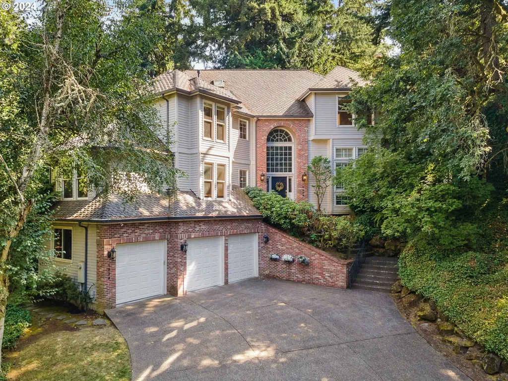 1928 Palisades Terrace Drive Lake Oswego OR 97034