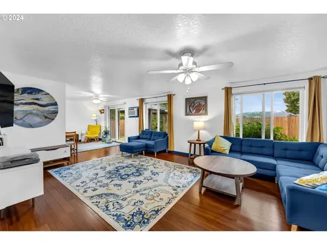 4372 Addy Loop Washougal WA 98671