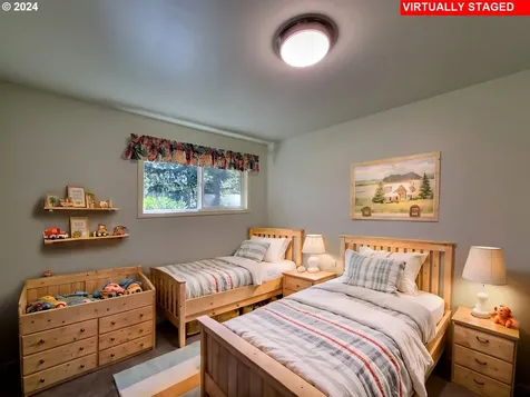 75718 London Road Cottage Grove OR 97424
