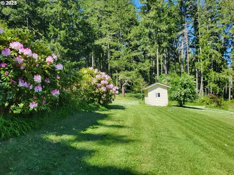 75718 London Road Cottage Grove OR 97424