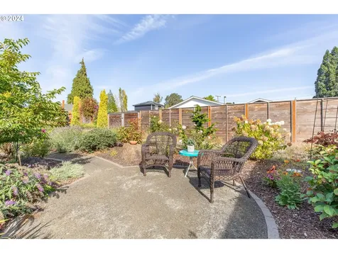 509 S 17th Street Philomath OR 97370