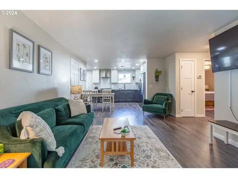 509 S 17th Street Philomath OR 97370
