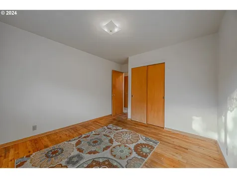 1670 Grant Street North Bend OR 97459