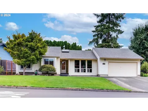 2305 SE Blairmont Drive Vancouver WA 98683