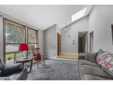 2305 SE Blairmont Drive Vancouver WA 98683