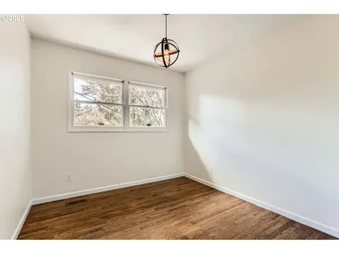 7705 SW Whitford Drive Portland OR 97223