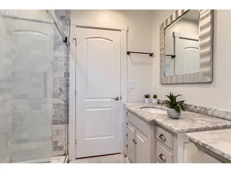 7705 SW Whitford Drive Portland OR 97223