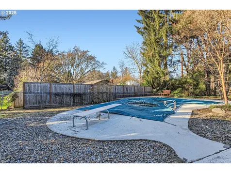 7705 SW Whitford Drive Portland OR 97223